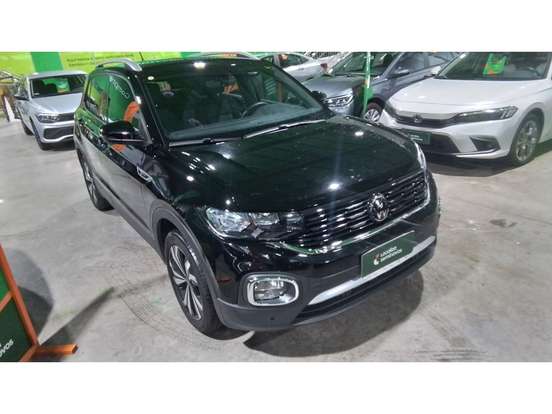 VOLKSWAGEN-T-CROSS-2023