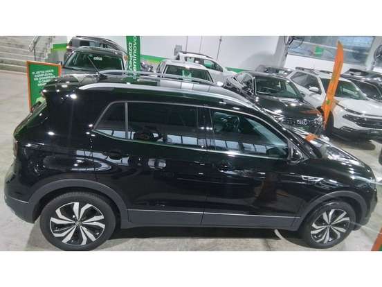 VOLKSWAGEN-T-CROSS-2023