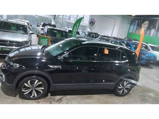 VOLKSWAGEN-T-CROSS-2023
