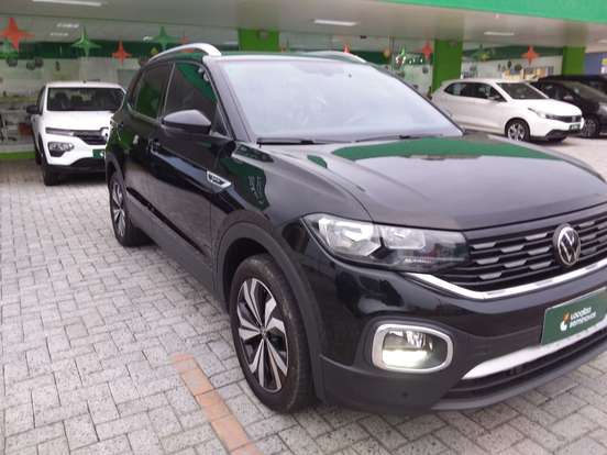 VOLKSWAGEN-T-CROSS-2024