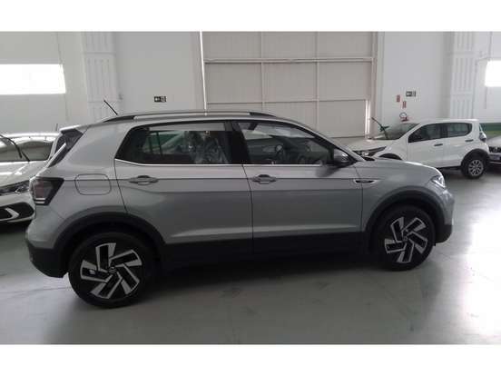 VOLKSWAGEN-T-CROSS-1.4 250 TSI TOTAL FLEX HIGHLINE AUTOMÁTICO VOLKSWAGEN-T-CROSS-2025