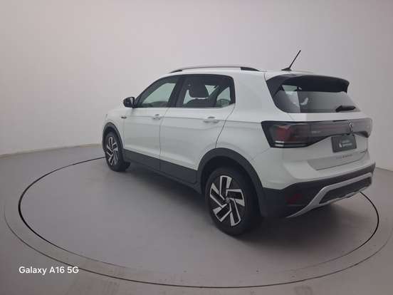VOLKSWAGEN-T-CROSS-2024