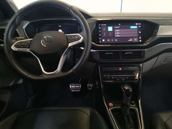 VOLKSWAGEN-T-CROSS-2024