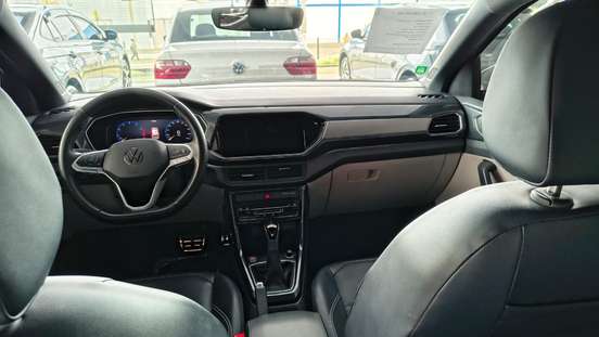 VOLKSWAGEN-T-CROSS-1.4 250 TSI TOTAL FLEX HIGHLINE AUTOMÁTICO VOLKSWAGEN-T-CROSS-2023