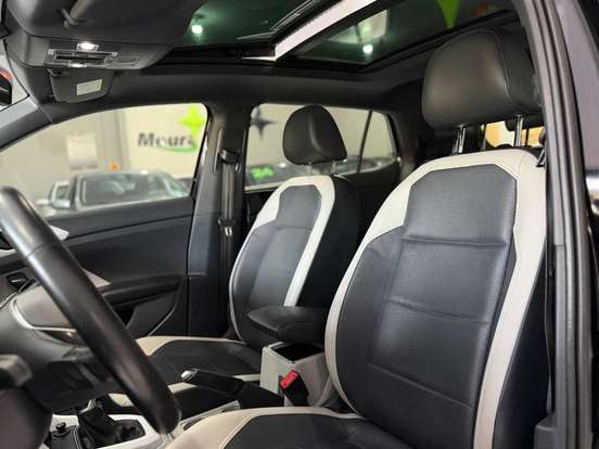 VOLKSWAGEN-T-CROSS-1.4 250 TSI TOTAL FLEX HIGHLINE AUTOMÁTICO VOLKSWAGEN-T-CROSS-2019