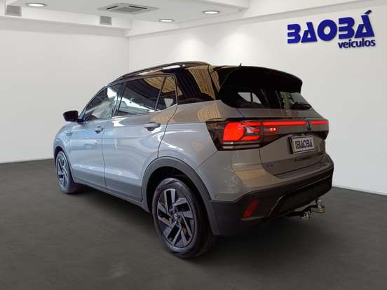 VOLKSWAGEN-T-CROSS-2024