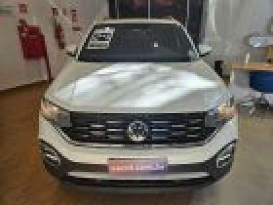 VOLKSWAGEN-T-CROSS-2024