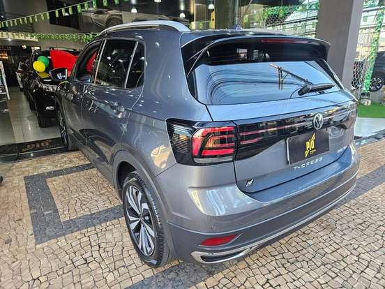 VOLKSWAGEN-T-CROSS-1.4 250 TSI TOTAL FLEX HIGHLINE AUTOMÁTICO VOLKSWAGEN-T-CROSS-2022