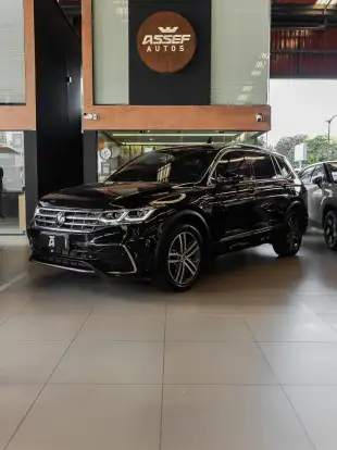 VOLKSWAGEN-TIGUAN-2024