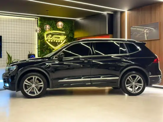 VOLKSWAGEN-TIGUAN-2019
