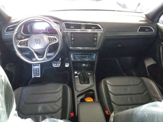 VOLKSWAGEN-TIGUAN-2024
