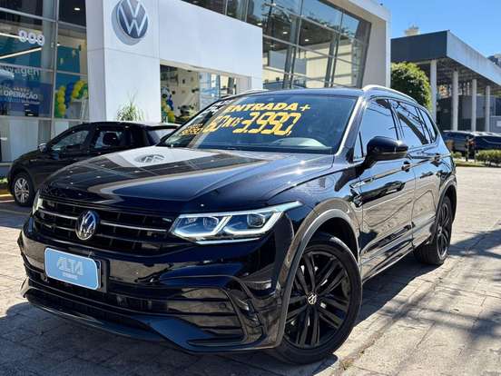 VOLKSWAGEN-TIGUAN-2023