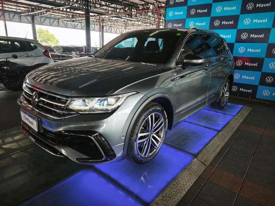 VOLKSWAGEN-TIGUAN-2.0 300 TSI GASOLINA ALLSPACE R-LINE AUTOMÁTICO VOLKSWAGEN-TIGUAN-2023