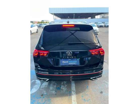 VOLKSWAGEN-TIGUAN-2.0 300 TSI GASOLINA ALLSPACE R-LINE AUTOMÁTICO VOLKSWAGEN-TIGUAN-2023