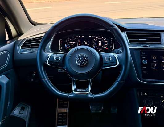 VOLKSWAGEN-TIGUAN-2020