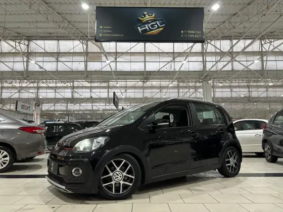 VOLKSWAGEN UP 1.0 170 TSI TOTAL FLEX XTREME 4P MANUAL