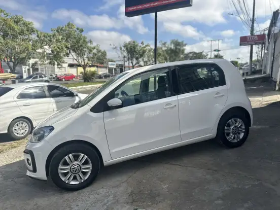 VOLKSWAGEN-UP-1.0 MPI MOVE UP 12V FLEX 4P MANUAL VOLKSWAGEN-UP-2018