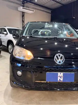 VOLKSWAGEN-UP-2015