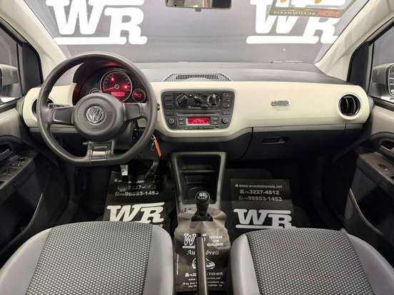 VOLKSWAGEN-UP-2017