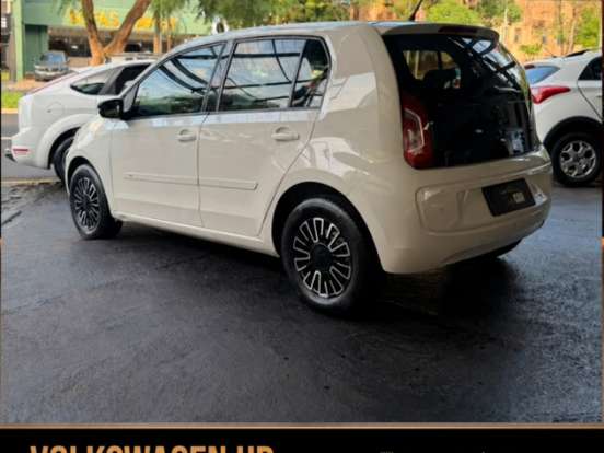 VOLKSWAGEN-UP-1.0 TSI MOVE UP 12V FLEX 4P MANUAL VOLKSWAGEN-UP-2016