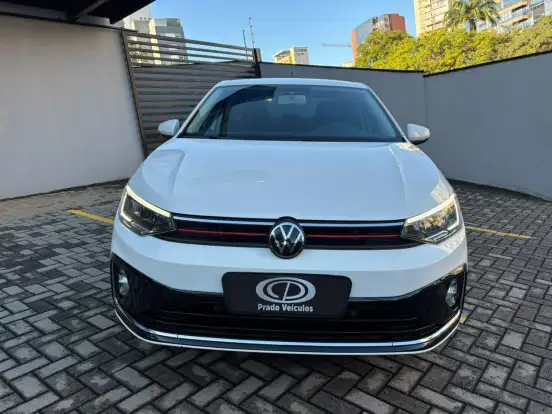 VOLKSWAGEN-VIRTUS-2023