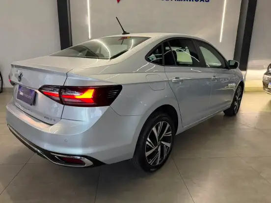 VOLKSWAGEN-VIRTUS-2024