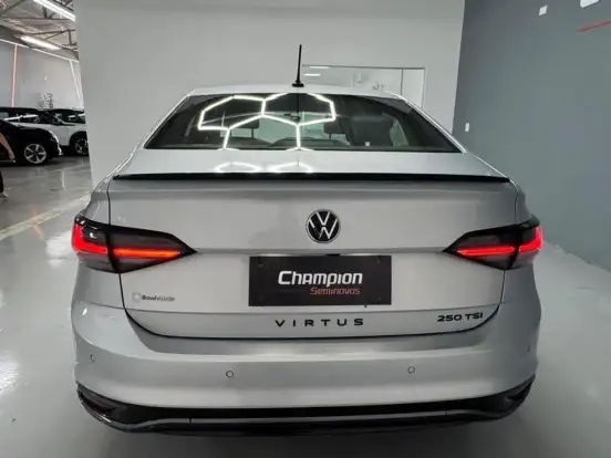VOLKSWAGEN-VIRTUS-2024
