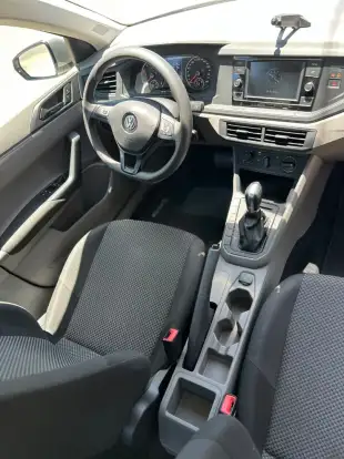 VOLKSWAGEN-VIRTUS-1.6 MSI TOTAL FLEX AUTOMÁTICO VOLKSWAGEN-VIRTUS-2018