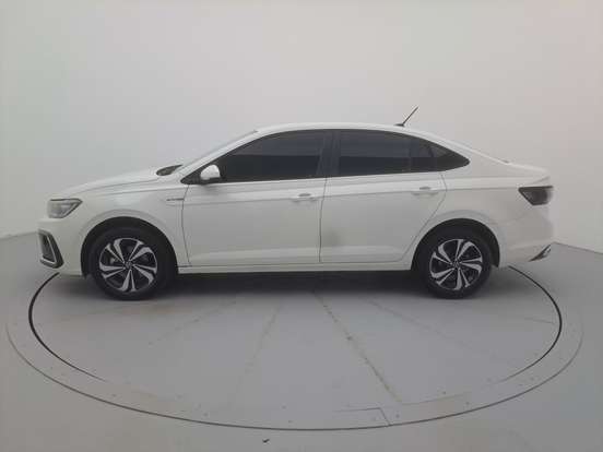 VOLKSWAGEN-VIRTUS-2025