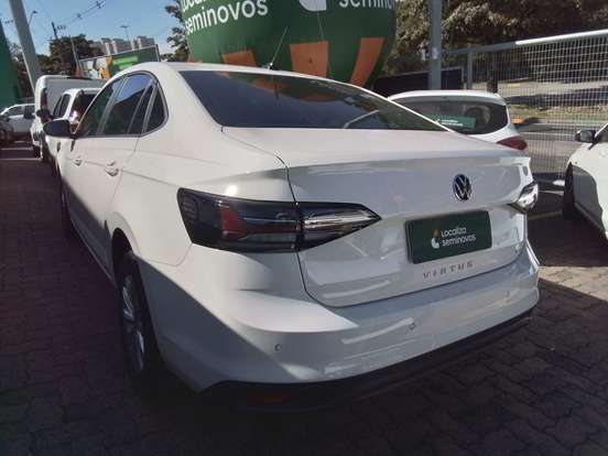 VOLKSWAGEN-VIRTUS-1.0 170 TSI AUTOMÁTICO VOLKSWAGEN-VIRTUS-2025