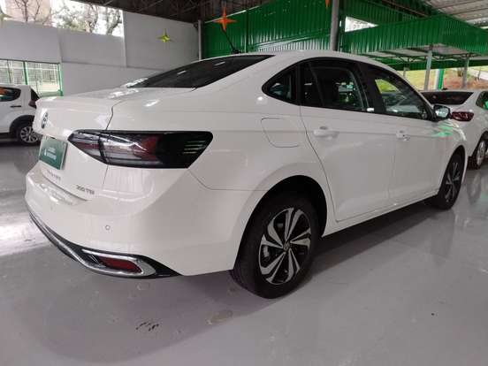 VOLKSWAGEN-VIRTUS-2025