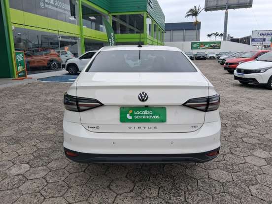 VOLKSWAGEN-VIRTUS-2024