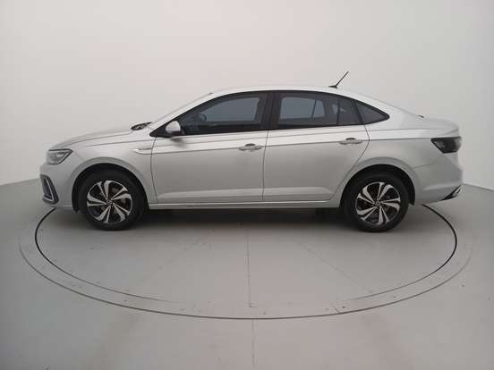 VOLKSWAGEN-VIRTUS-2023