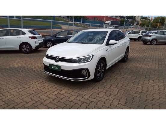 VOLKSWAGEN-VIRTUS-1.0 200 TSI COMFORTLINE AUTOMÁTICO VOLKSWAGEN-VIRTUS-2024