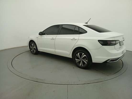 VOLKSWAGEN-VIRTUS-2024