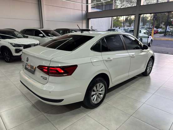 VOLKSWAGEN-VIRTUS-2019