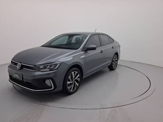 VOLKSWAGEN VIRTUS 1.0 200 TSI HIGHLINE AUTOMÁTICO