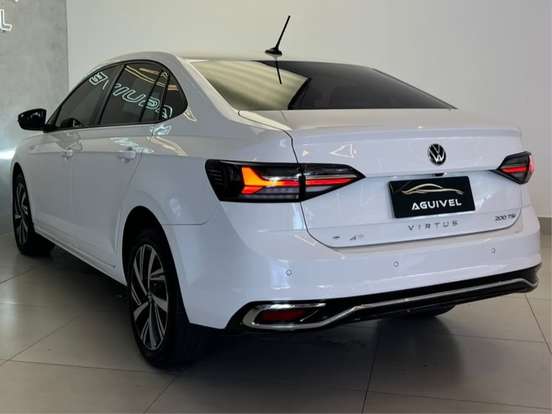 VOLKSWAGEN-VIRTUS-1.0 200 TSI HIGHLINE AUTOMÁTICO VOLKSWAGEN-VIRTUS-2025