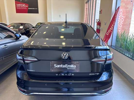 VOLKSWAGEN-VIRTUS-1.0 200 TSI HIGHLINE AUTOMÁTICO VOLKSWAGEN-VIRTUS-2024