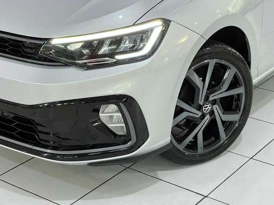 VOLKSWAGEN-VIRTUS-2024