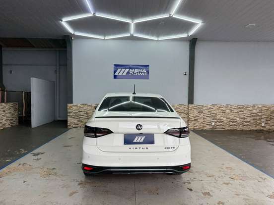 VOLKSWAGEN-VIRTUS-2023