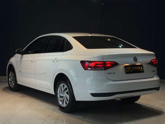 VOLKSWAGEN-VIRTUS-1.6 MSI TOTAL FLEX AUTOMÁTICO VOLKSWAGEN-VIRTUS-2019