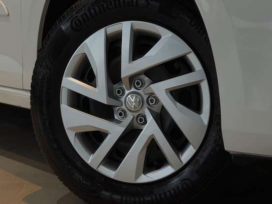 VOLKSWAGEN-VIRTUS-1.6 MSI TOTAL FLEX AUTOMÁTICO VOLKSWAGEN-VIRTUS-2019