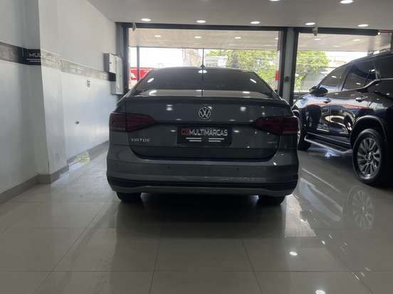 VOLKSWAGEN-VIRTUS-2020