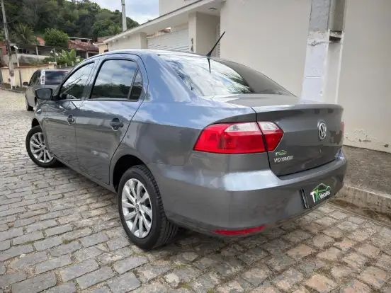 VOLKSWAGEN-VOYAGE-1.0 12V MPI TOTALFLEX 4P MANUAL VOLKSWAGEN-VOYAGE-2022