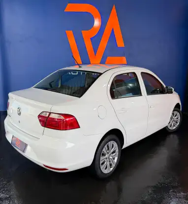 VOLKSWAGEN-VOYAGE-2022