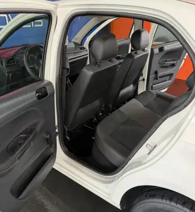 VOLKSWAGEN-VOYAGE-2022