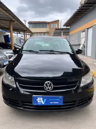 VOLKSWAGEN-VOYAGE-2012