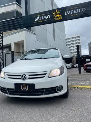 VOLKSWAGEN-VOYAGE-2012