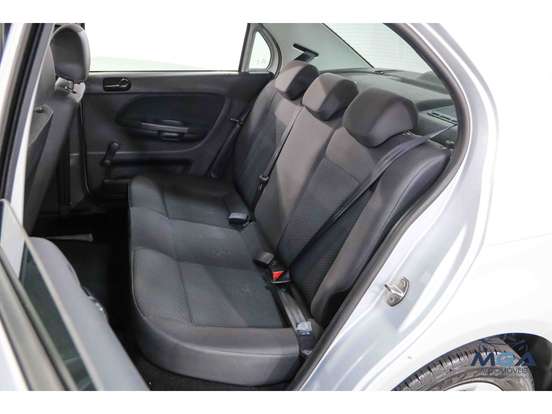 VOLKSWAGEN-VOYAGE-2022